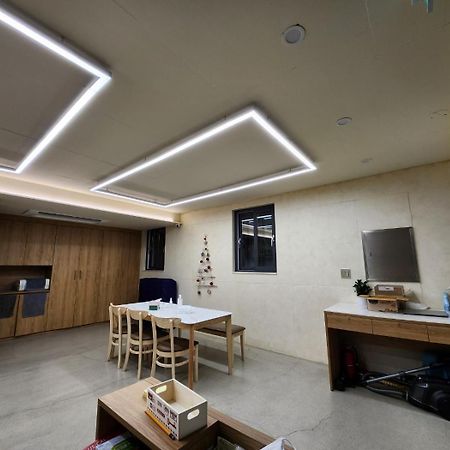 Hao Guesthouse In Hongdae Seúl Exterior foto